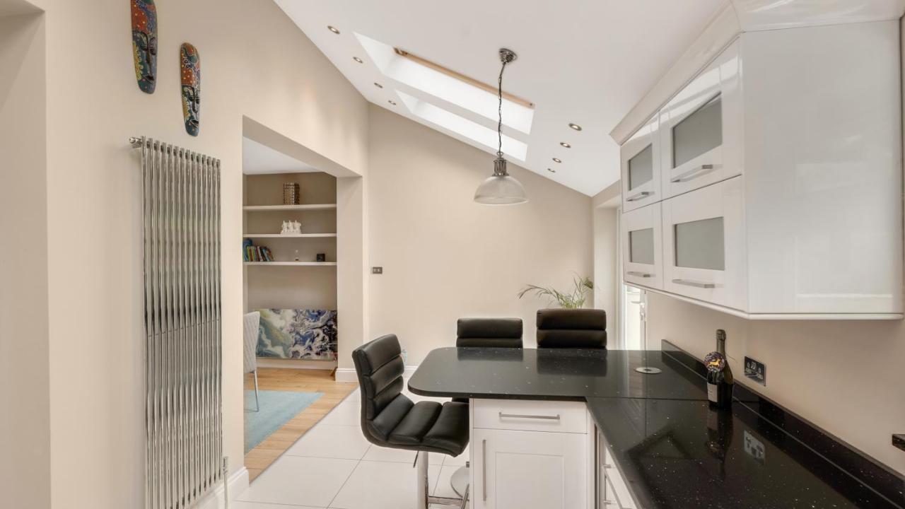 Cosy Luxurious Family Home London Eksteriør billede