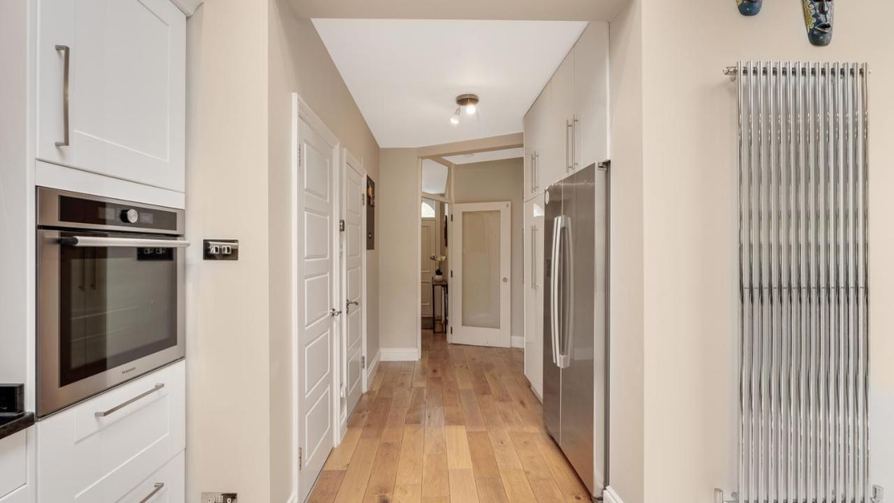 Cosy Luxurious Family Home London Eksteriør billede