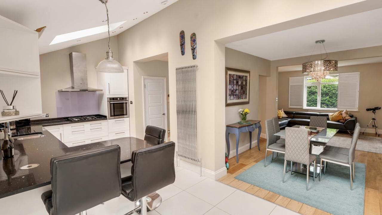 Cosy Luxurious Family Home London Eksteriør billede